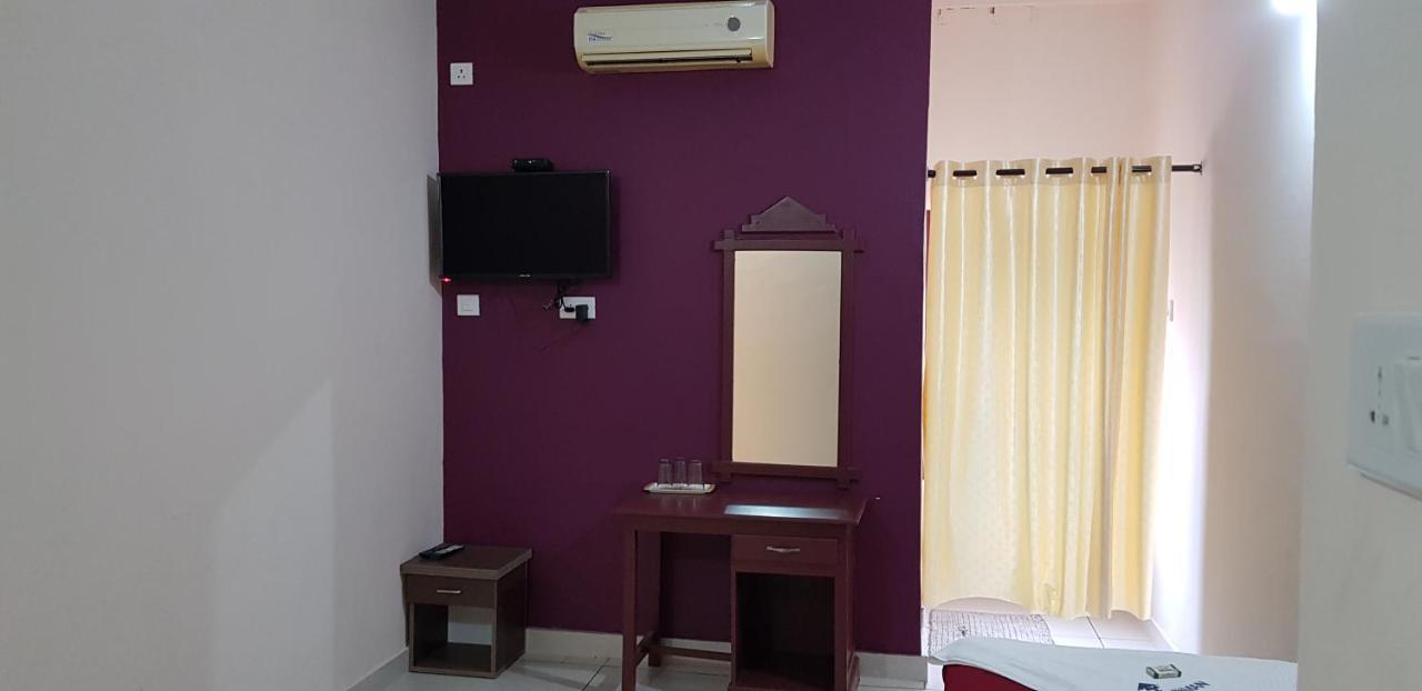 Hotel Nuhman Kondotty Εξωτερικό φωτογραφία